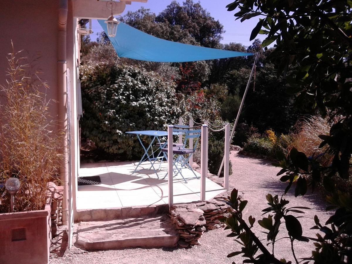 Apartament Les Florides LʼIsle-sur-la-Sorgue Zewnętrze zdjęcie